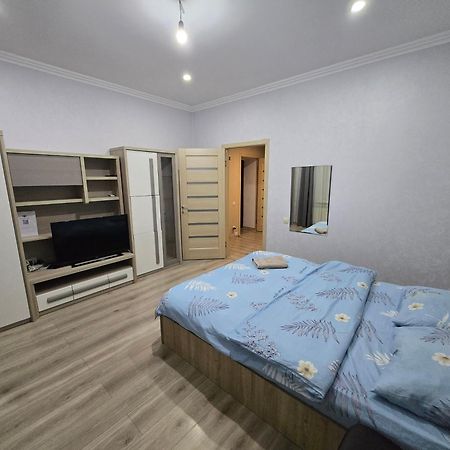 White New Apartments Ultracentral 2-Rooms In The Heart Chisinau Exterior foto