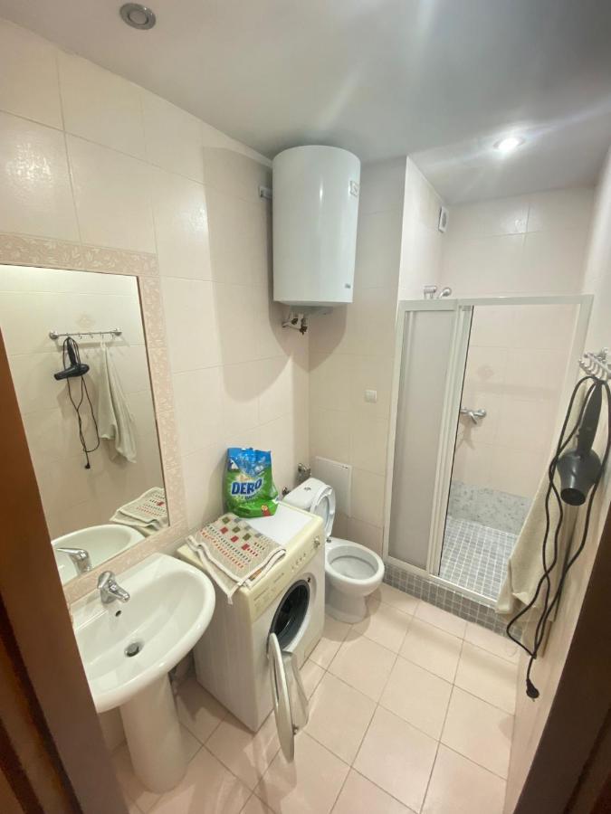 White New Apartments Ultracentral 2-Rooms In The Heart Chisinau Exterior foto