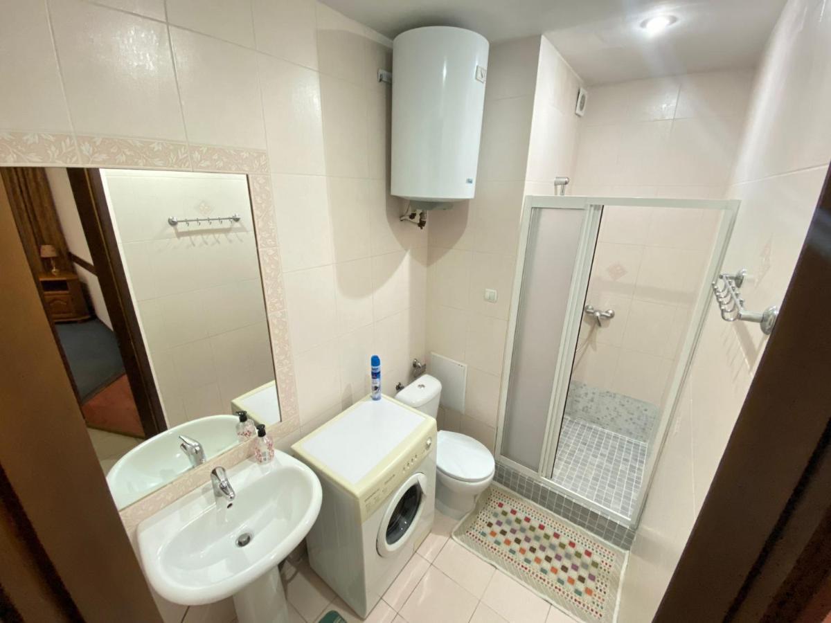 White New Apartments Ultracentral 2-Rooms In The Heart Chisinau Exterior foto