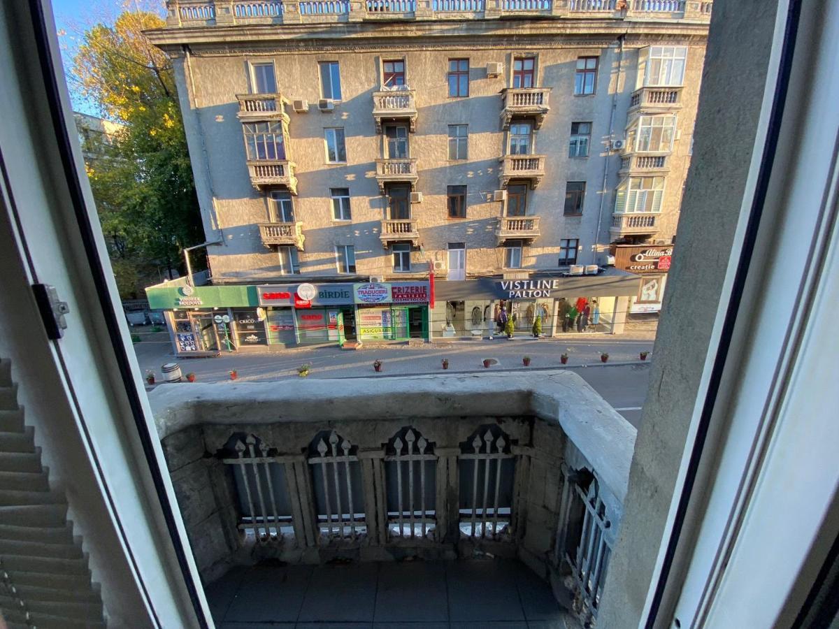 White New Apartments Ultracentral 2-Rooms In The Heart Chisinau Exterior foto